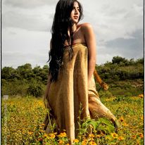 SpiroPhotographer Portrait Retrato image of 1 person, hair, outerwear, flower and outdoors